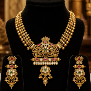 Antique Gold Set